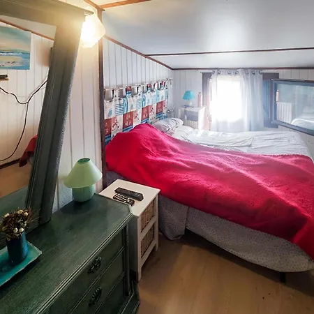 Maison A 500m De La *