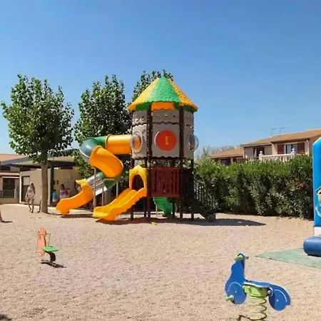 Maison A 500m De La